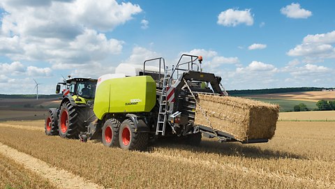 AXION 800 Stage V