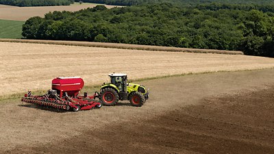 AXION 800 Stage V